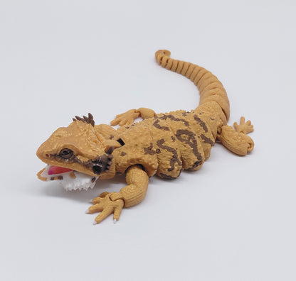 Toypetals Articulated Bearded Dragon Lizard – 3D Printed Realistic Reptile Figure, Flexible Poseable Animal Toy, Collectible Desk Decor, Sensory Fidget, Gift for Reptile Lovers (Gold)