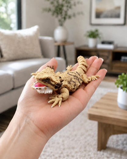 Toypetals Articulated Bearded Dragon Lizard – 3D Printed Realistic Reptile Figure, Flexible Poseable Animal Toy, Collectible Desk Decor, Sensory Fidget, Gift for Reptile Lovers (Gold)